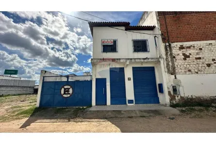 Ponto Comercial para alugar, 206m² no Jequiezinho, Jequié