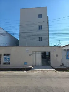 Apartamento com 2 Quartos para alugar, 70m² no Montese, Fortaleza