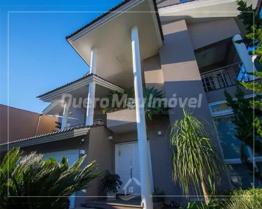 Casa com 3 Quartos para alugar, 337m² no Cinqüentenário, Caxias do Sul