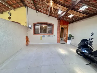Casa com 2 Quartos à venda, 97m² no Canto do Forte, Praia Grande