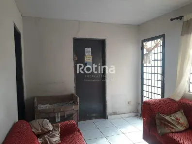 Casa com 3 Quartos à venda, 164m² no Osvaldo Rezende, Uberlândia