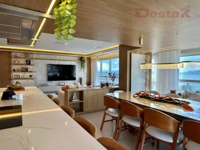 Apartamento com 3 Quartos à venda, 143m² no Barreiros, São José