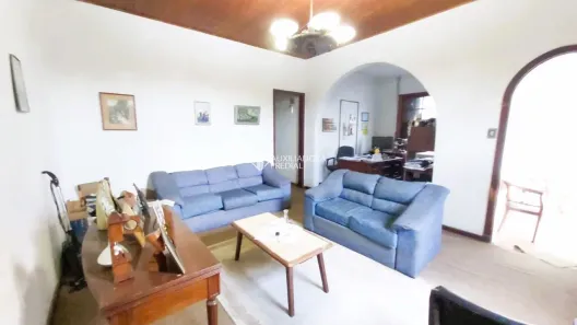 Casa com 3 Quartos à venda, 205m² no Medianeira, Porto Alegre