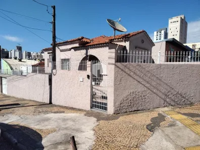 Imóvel Comercial com 3 Quartos para venda ou aluguel, 67m² no Vila Itapura, Campinas