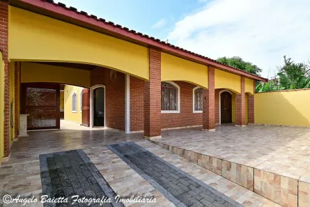 Casa com 3 Quartos à venda, 150m² no Bal Stella Maris, Peruíbe