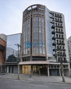 Imóvel Comercial para alugar, 451m² no Centro, Caxias do Sul