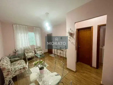 Casa com 2 Quartos à venda, 73m² no Cabral, Contagem