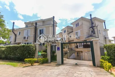 Casa de Condomínio com 4 Quartos à venda, 242m² no Chácara das Pedras, Porto Alegre
