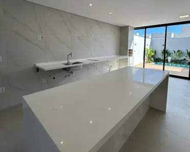 Casa de Condomínio com 3 Quartos à venda, 180m² no Grand Ville, Uberlândia