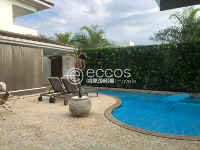 Casa de Condomínio com 5 Quartos à venda, 362m² no Morada da Colina, Uberlândia