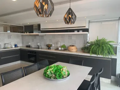 Apartamento com 3 Quartos para alugar, 170m² no Jardim Tabaete, Maringá