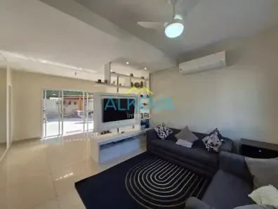 Sobrado com 3 Quartos à venda, 336m² no Urbanova, São José dos Campos