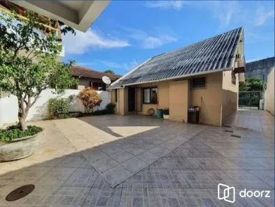 Casa com 4 Quartos à venda, 328m² no Glória, Porto Alegre
