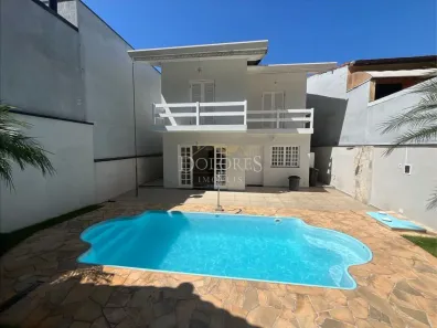 Casa de Condomínio com 3 Quartos à venda, 270m² no Parque Residencial Itapeti, Mogi das Cruzes