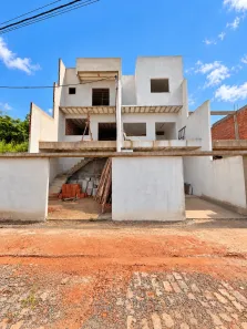Casa com 3 Quartos à venda, 149m² no Lagoa, Macaé