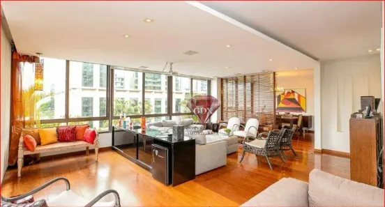 Apartamento com 3 Quartos para alugar, 225m² no Itaim Bibi, São Paulo