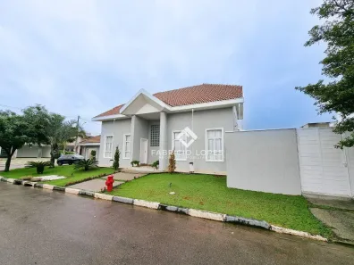 Casa de Condomínio com 3 Quartos para alugar, 282m² no Jardim Califórnia, Jacareí