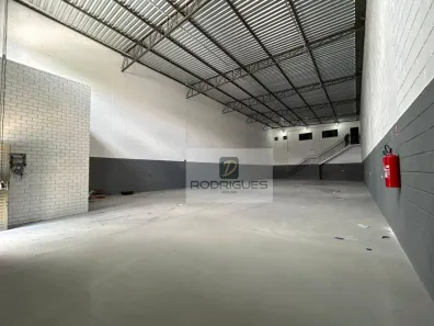 Galpão/Depósito/Armazém para alugar, 460m² no Taboão, São Bernardo do Campo