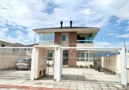 Apartamento com 2 Quartos à venda, 61m² no Nova Palhoça, Palhoça