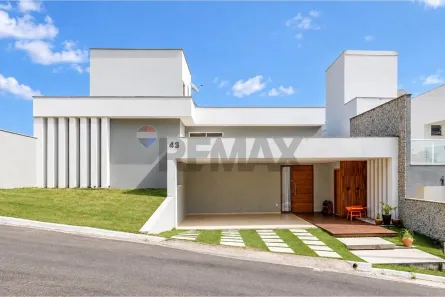 Casa com 4 Quartos para alugar, 6491m² no São Pedro, Juiz de Fora