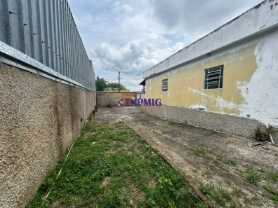 Imóvel Comercial para alugar, 1400m² no Santo Antônio, Betim