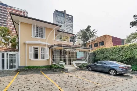 Casa com 12 Quartos à venda, 520m² no Pacaembu, São Paulo