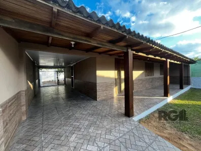 Casa com 3 Quartos à venda, 257m² no Belém Novo, Porto Alegre