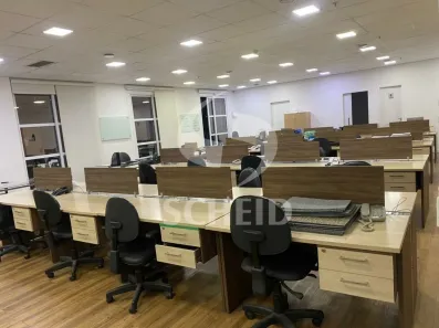 Imóvel Comercial para alugar, 225m² no Vila Cordeiro, São Paulo