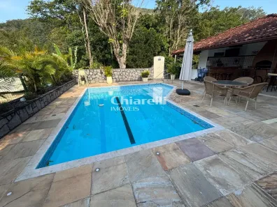 Apartamento com 4 Quartos à venda, 330m² no Piratininga, Niterói