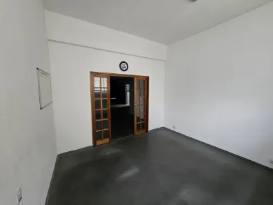 Ponto Comercial para alugar, 160m² no Parque Sevilha, São Paulo