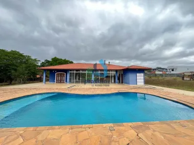 Fazenda/Sítio com 4 Quartos à venda, 12000m² no Dona Catarina, Mairinque