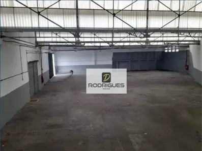 Galpão/Depósito/Armazém à venda, 1629m² no Conceição, Diadema