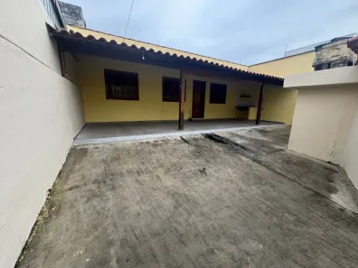 Casa com 3 Quartos para alugar, 90m² no Renascença, Belo Horizonte