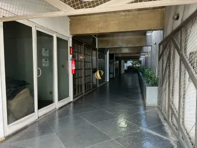 Sala Comercial à venda, 340m² no Centro, Sete Lagoas