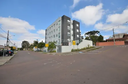 Apartamento com 2 Quartos para alugar, 54m² no Tingui, Curitiba