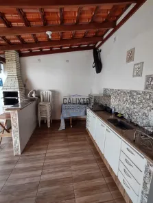 Casa com 4 Quartos à venda, 200m² no Jardim Brasília, Uberlândia