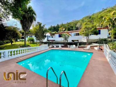 Casa com 7 Quartos à venda, 759m² no Albuquerque, Teresópolis