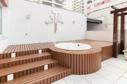 Apartamento com 2 Quartos para alugar, 90m² no Menino Deus, Porto Alegre