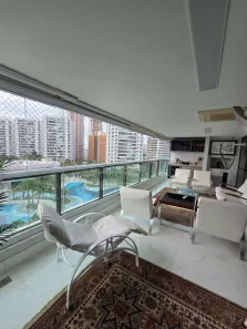 Apartamento com 4 Quartos à venda, 243m² no Patamares, Salvador
