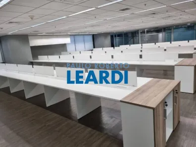 Sala Comercial para alugar, 1500m² no Pinheiros, São Paulo