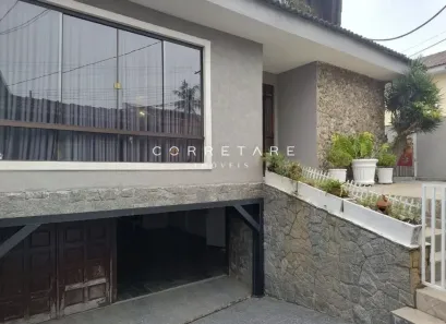 Casa com 3 Quartos à venda, 290m² no Novo Mundo, Curitiba