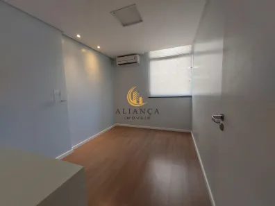 Sala Comercial à venda, 30m² no Campinas, São José