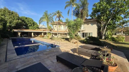 Casa de Condomínio com 4 Quartos para venda ou aluguel, 680m² no Vale das Paineiras, Americana