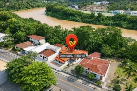 Casa com 4 Quartos para alugar, 250m² no Vorstadt, Blumenau