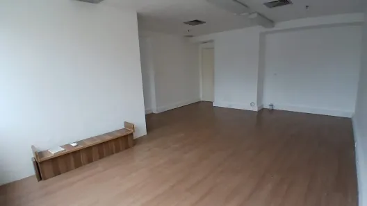 Sala Comercial para alugar, 32m² no Chácara Santo Antônio (Zona Sul), São Paulo