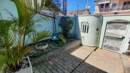 Casa com 3 Quartos para alugar, 230m² no Mogi Moderno, Mogi das Cruzes