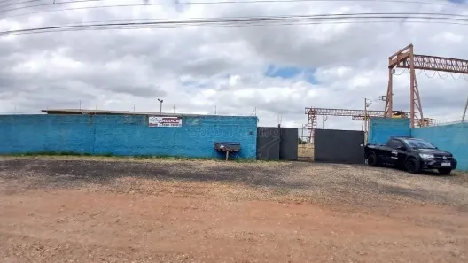 Galpão/Depósito/Armazém à venda, 1700m² no III Distrito Industrial, Américo Brasiliense
