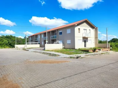 Apartamento com 2 Quartos à venda, 67m² no Maria Rosália Pauli, Vera Cruz